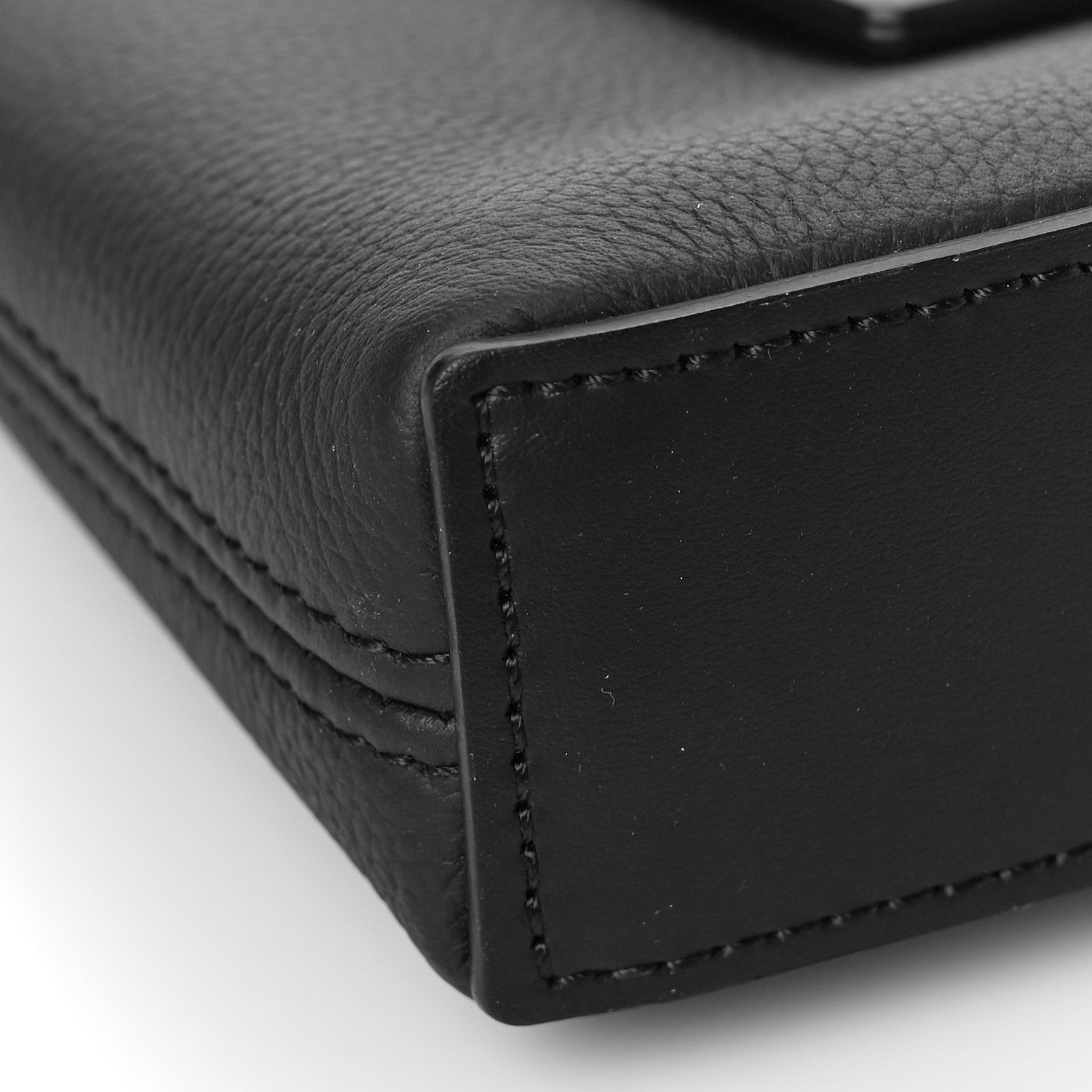 Louis Vuitton Grained Calfskin Aerogram Takeoff Pouch Black 7 of 10