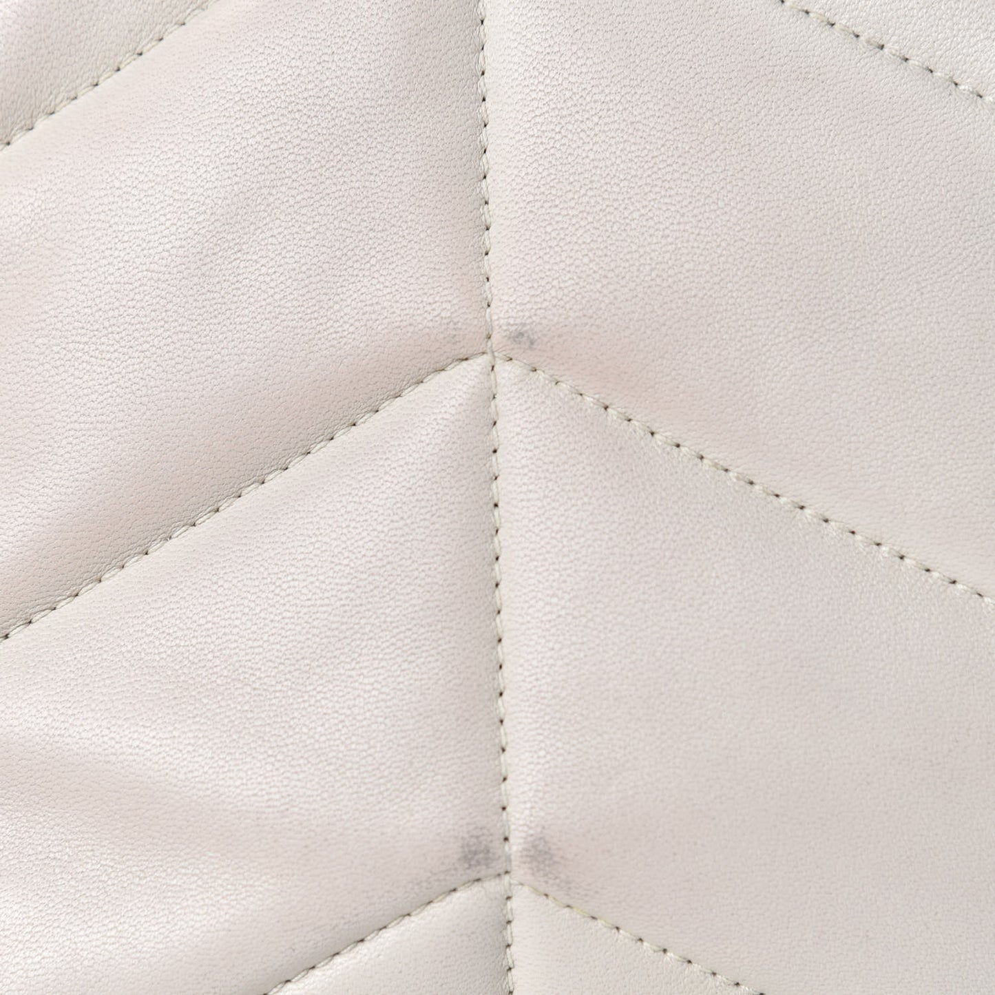 Lambskin Quilted Small Loulou Puffer Monogram Chain Satchel Blanc Vintage