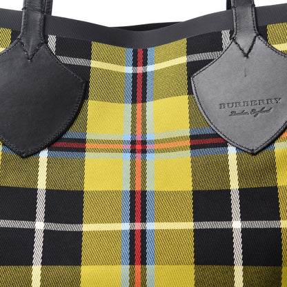 Burberry Vintage Check Extra Large The Giant Reversible Tote Antique Yellow 17 of 17