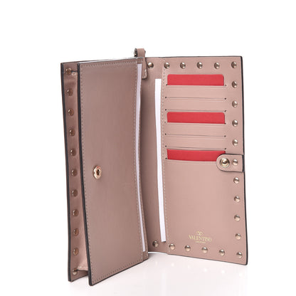 Valentino Garavani Calfskin Rockstud Wristlet Wallet Poudre 5 of 10