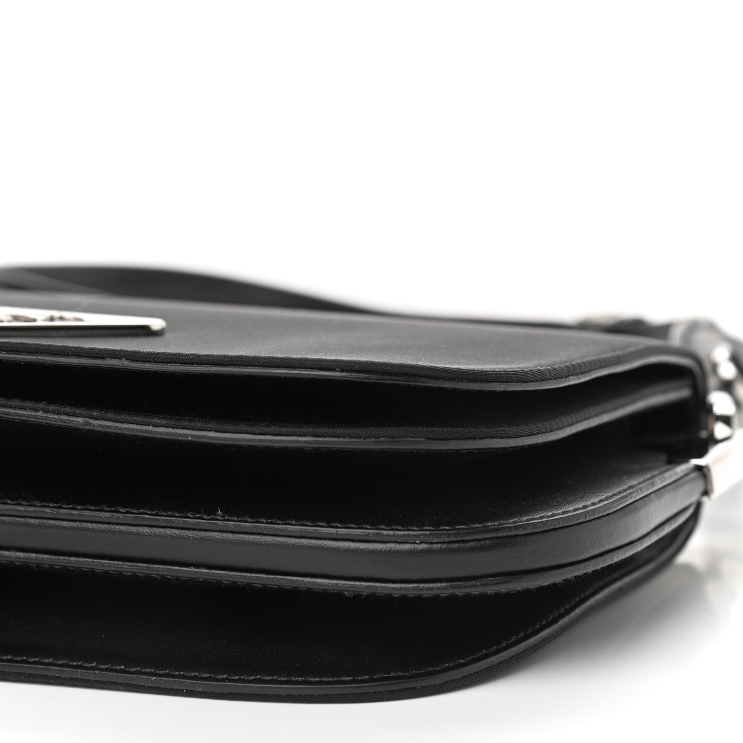 Tessuto Vitello Medium Margit Shoulder Bag Black
