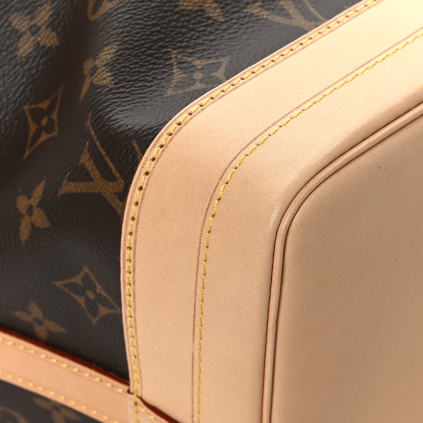 Monogram Noe