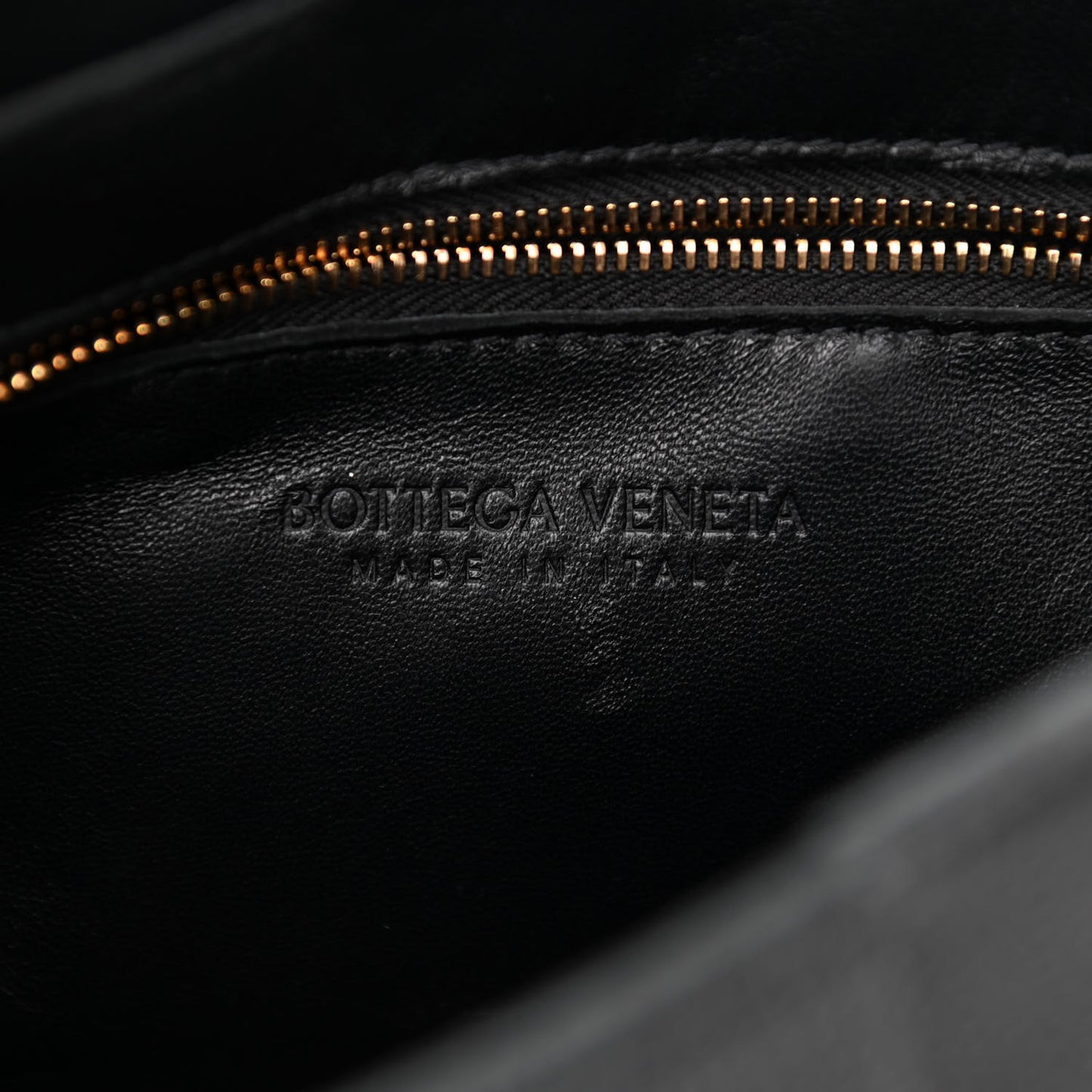 Calfskin Maxi Intreccio Cassette Bag Black