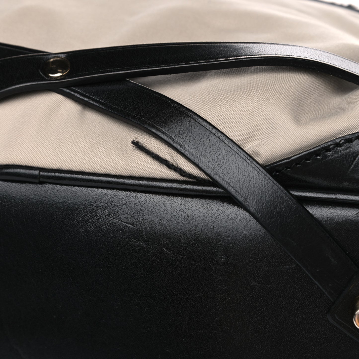 Nylon Bridle Calfskin Medium Gosford Hobo Trench