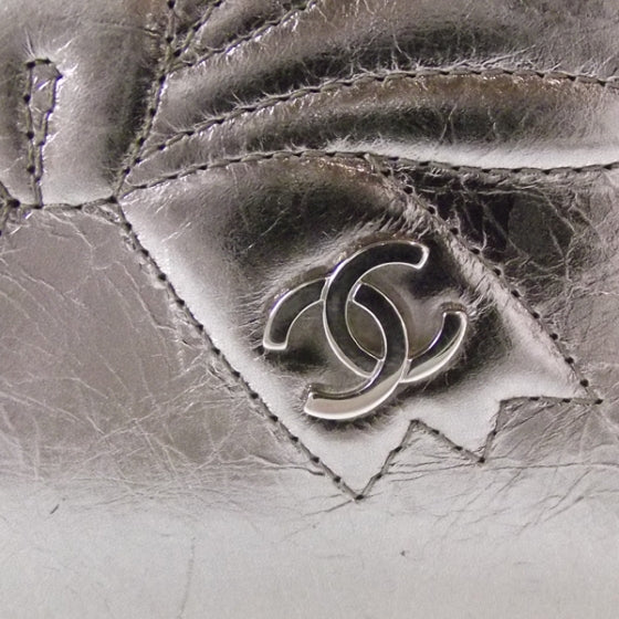 Chanel Leather CC Bow Wallet Metallic Silver 7 of 9