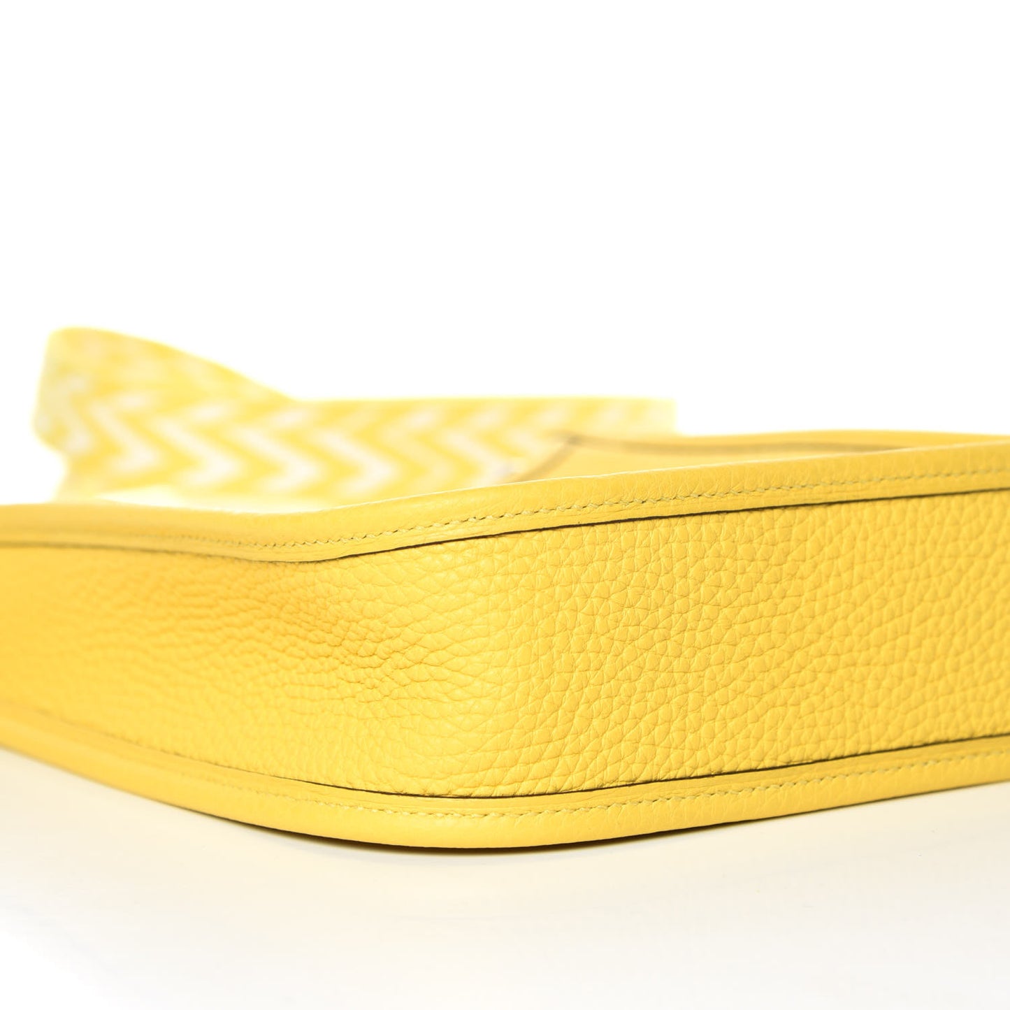 Taurillon Clemence Amazone Evelyne TPM Jaune De Naples White