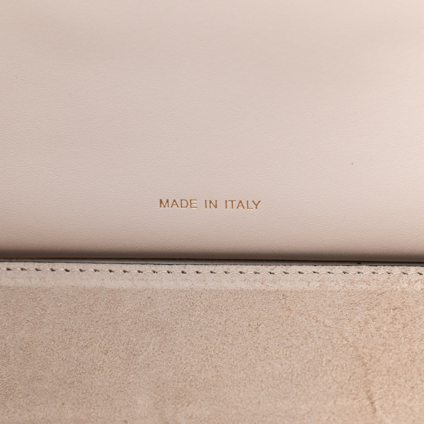 Vitello King Medium Fendi Way Tote Camelia