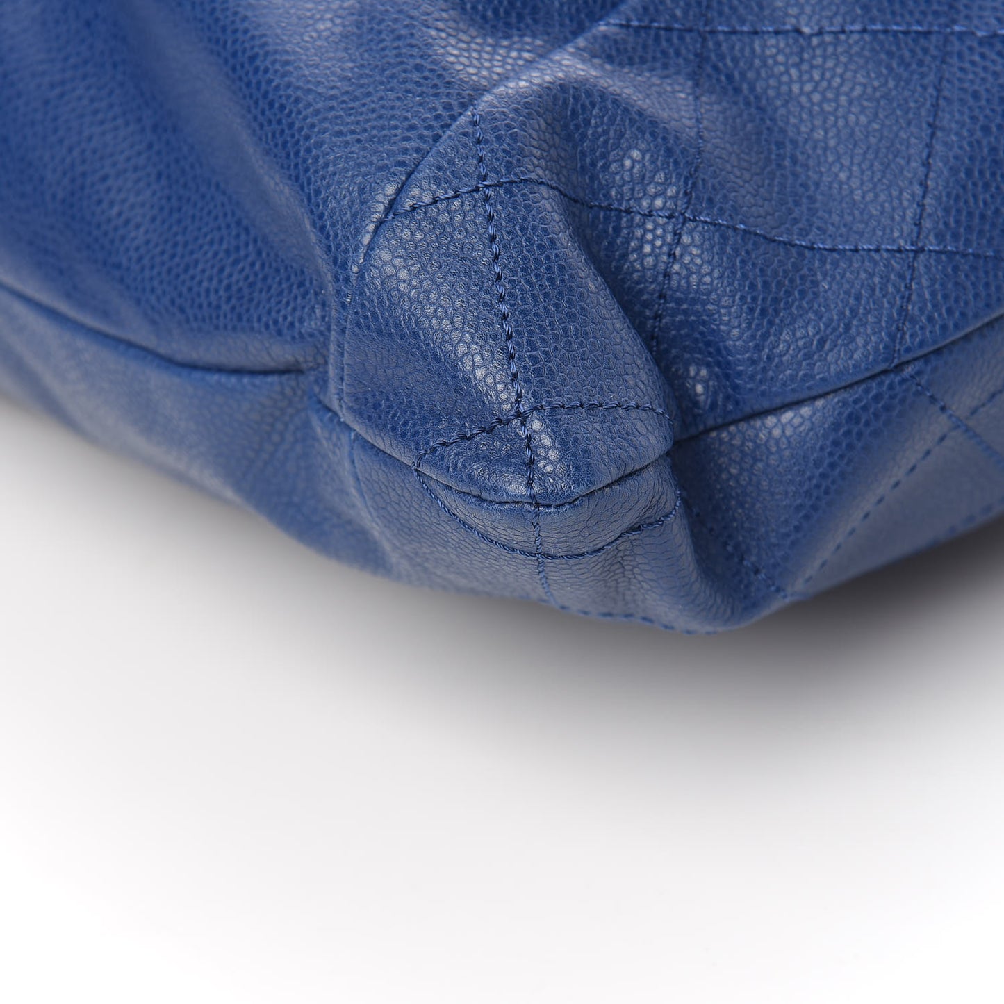 Caviar 31 Drawstring Tote Dark Blue