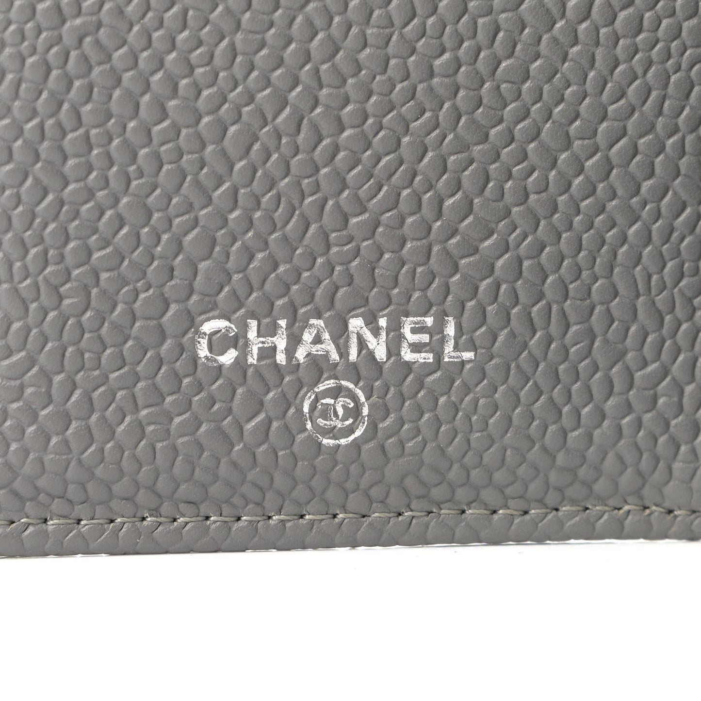 Caviar Quilted Yen Wallet Grey