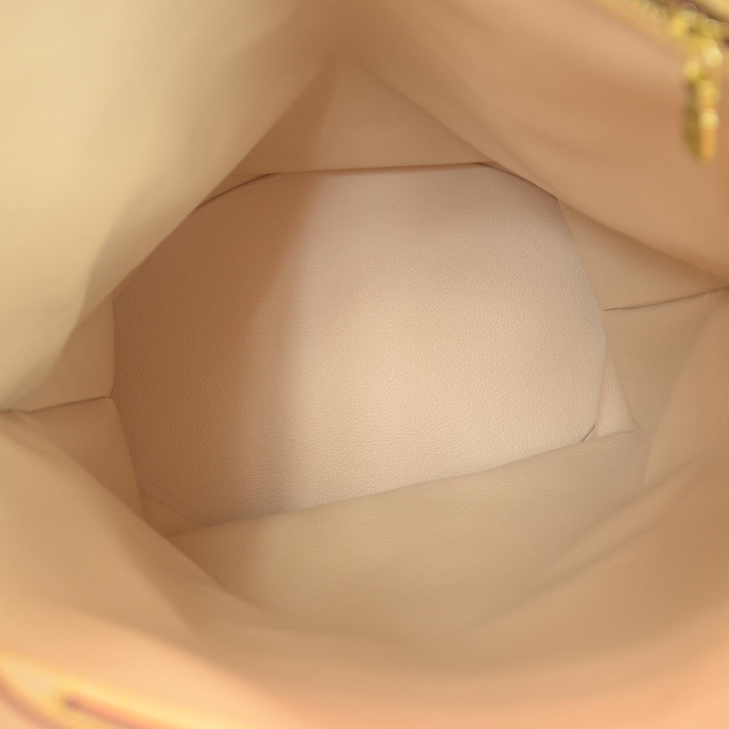 Louis Vuitton Monogram Bucket 27 6 of 7