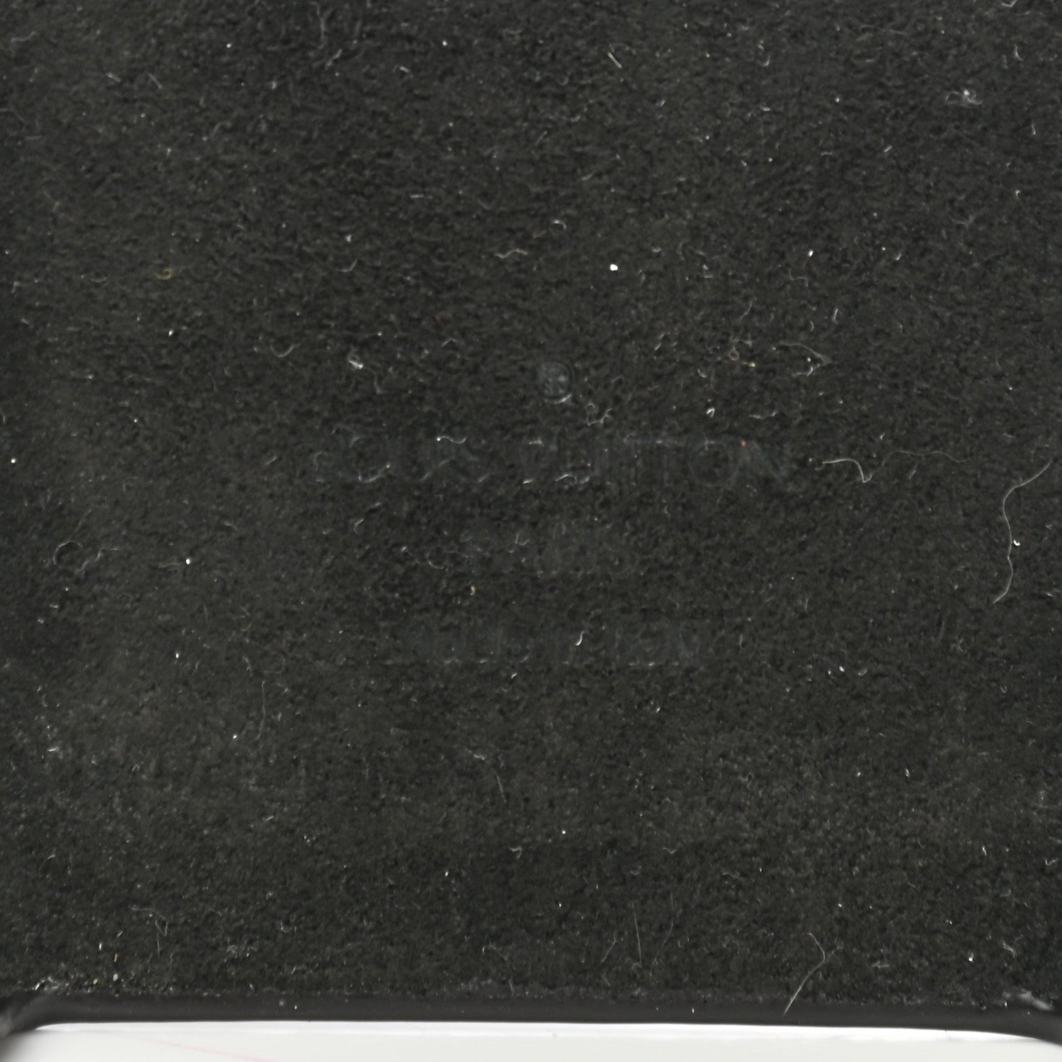 Louis Vuitton Monogram Dauphine iPhone 13 Pro Bumper 6 of 8