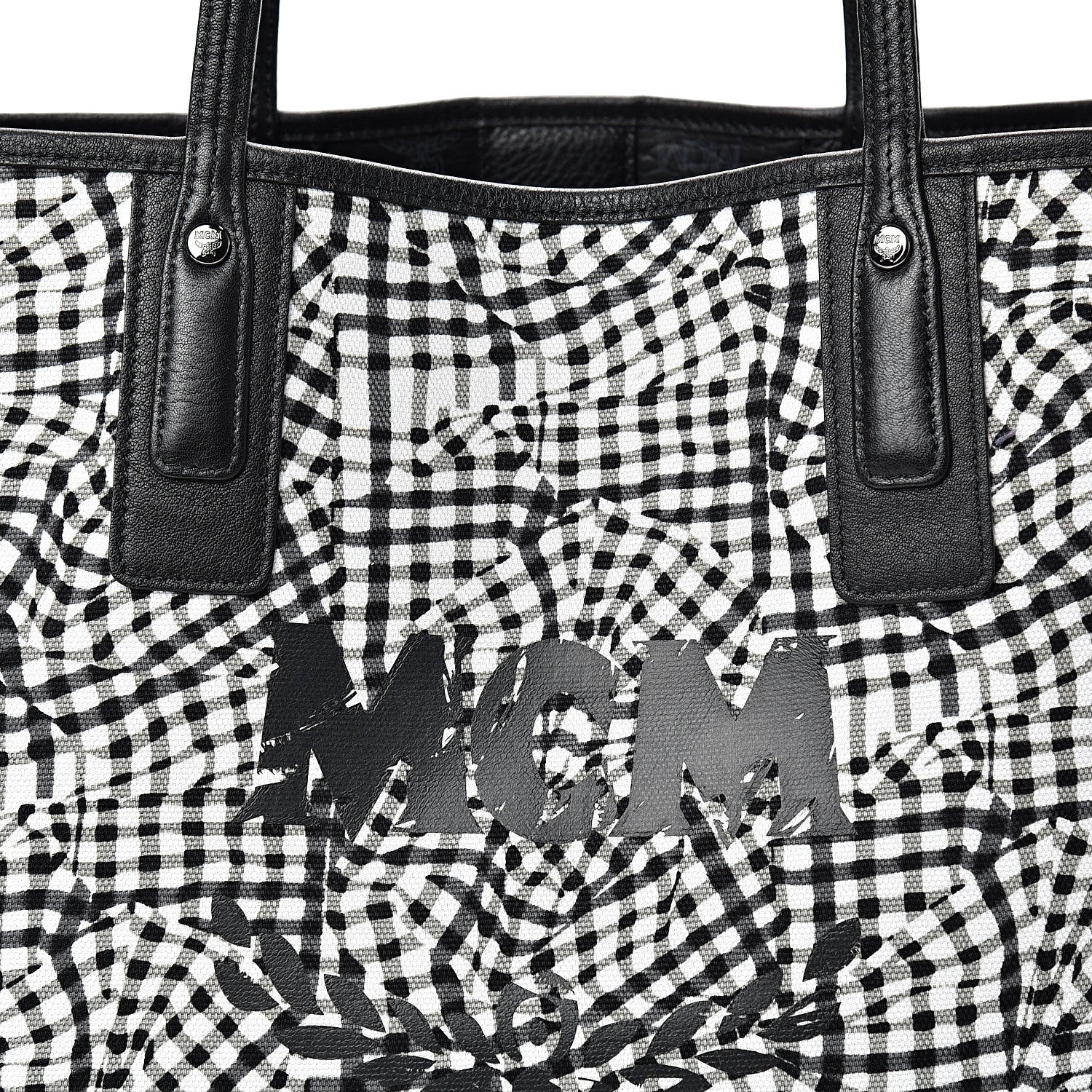 MCM Visetos Medium Liz Reversible Shopper Tote Black 11 of 17