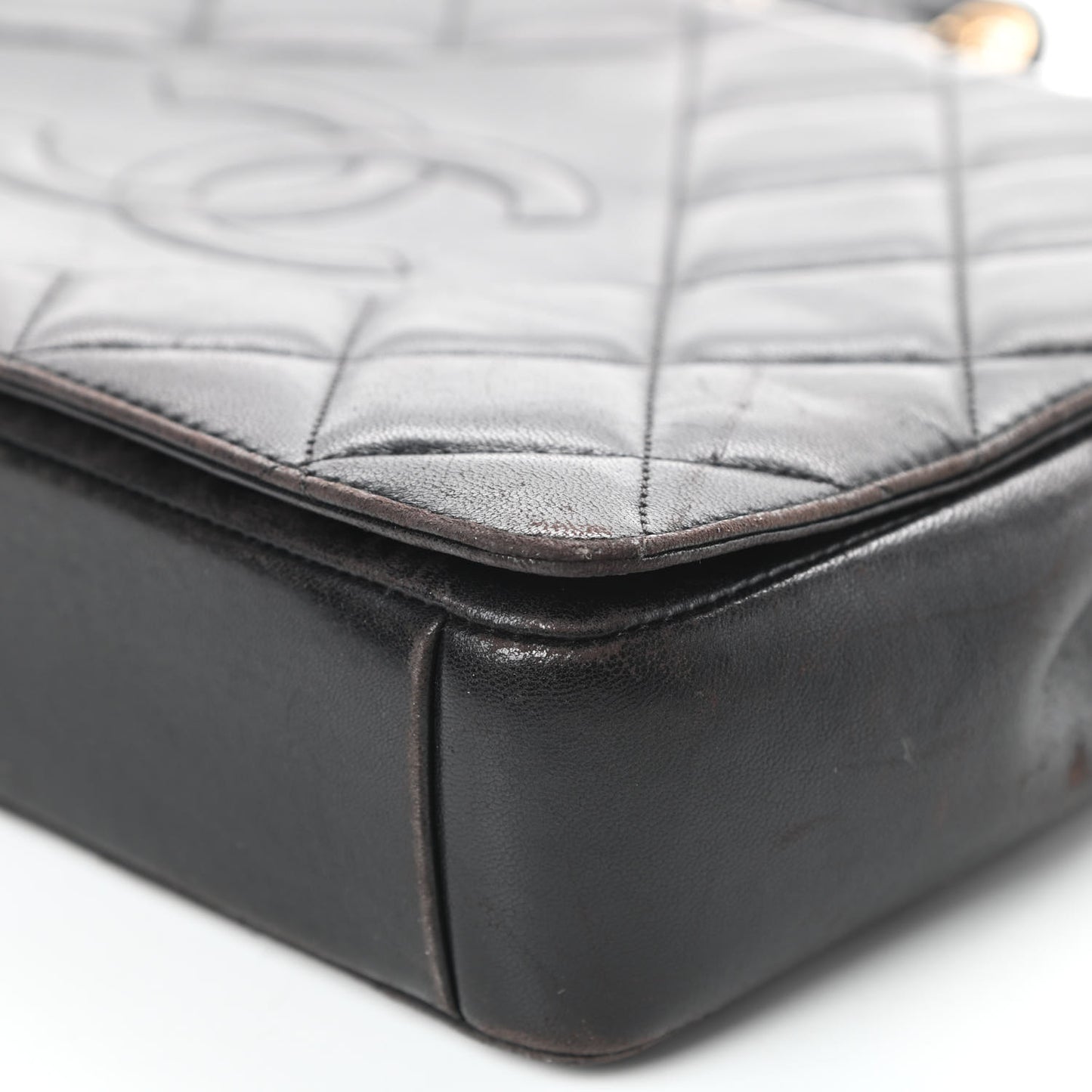 Lambskin Quilted Medium Diamond CC Flap Black
