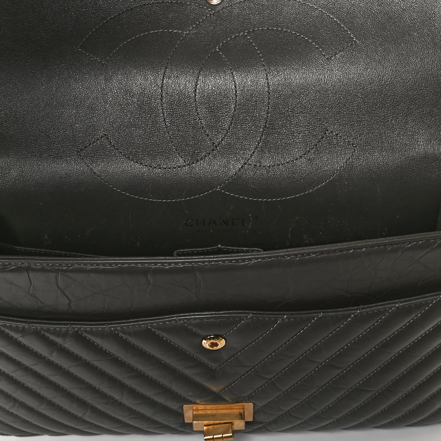 Chanel Aged Calfskin Chevron Quilted 2.55 Reissue 227 Flap Grey 11 of 21