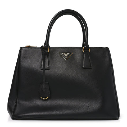 Saffiano Medium Galleria Double Zip Tote Black