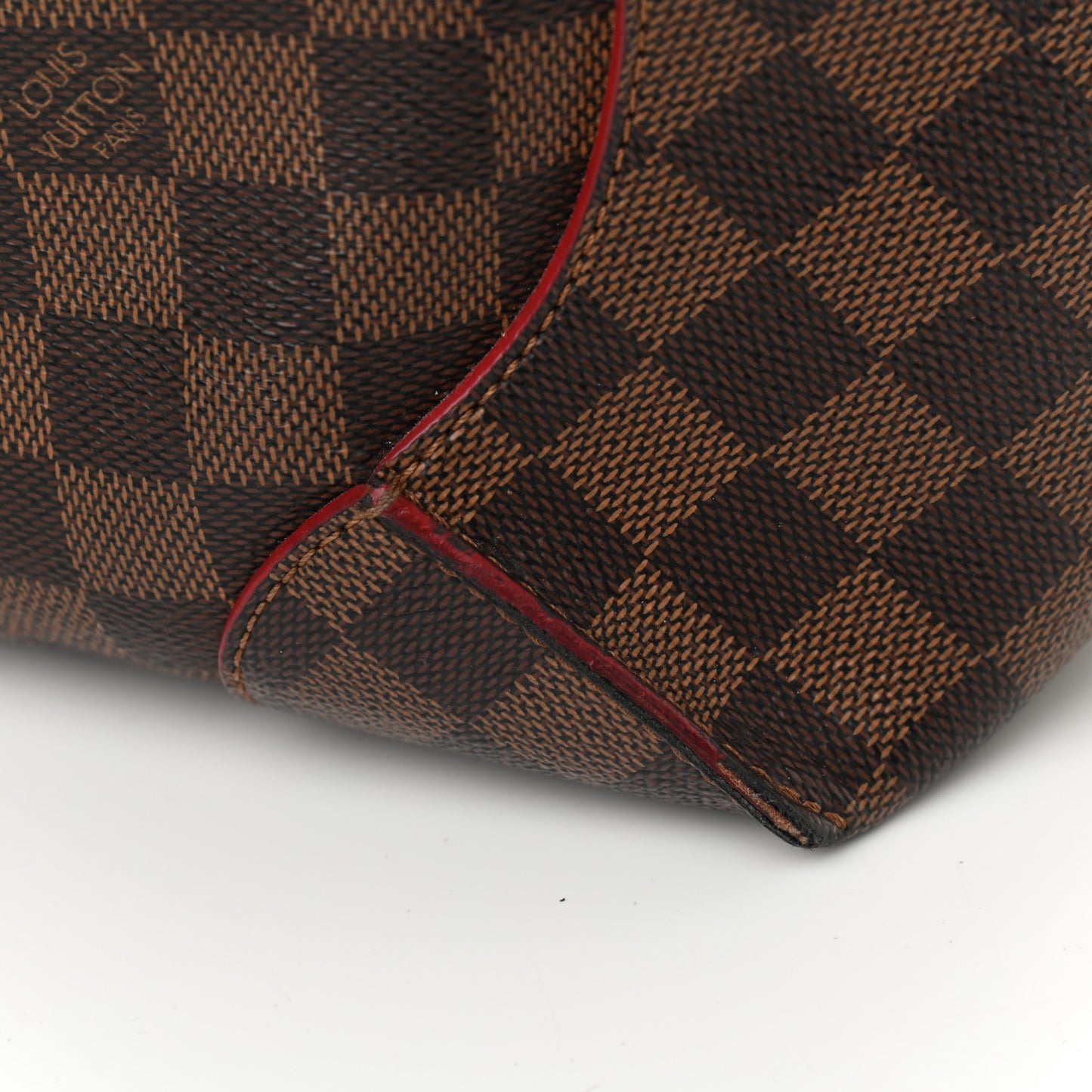 Damier Ebene Caissa Hobo Cherry