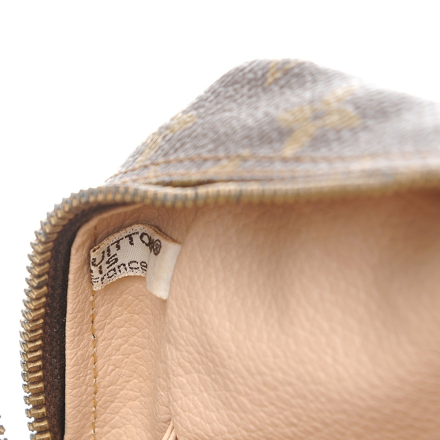 Louis Vuitton Monogram Trousse Toilette 28 8 of 8