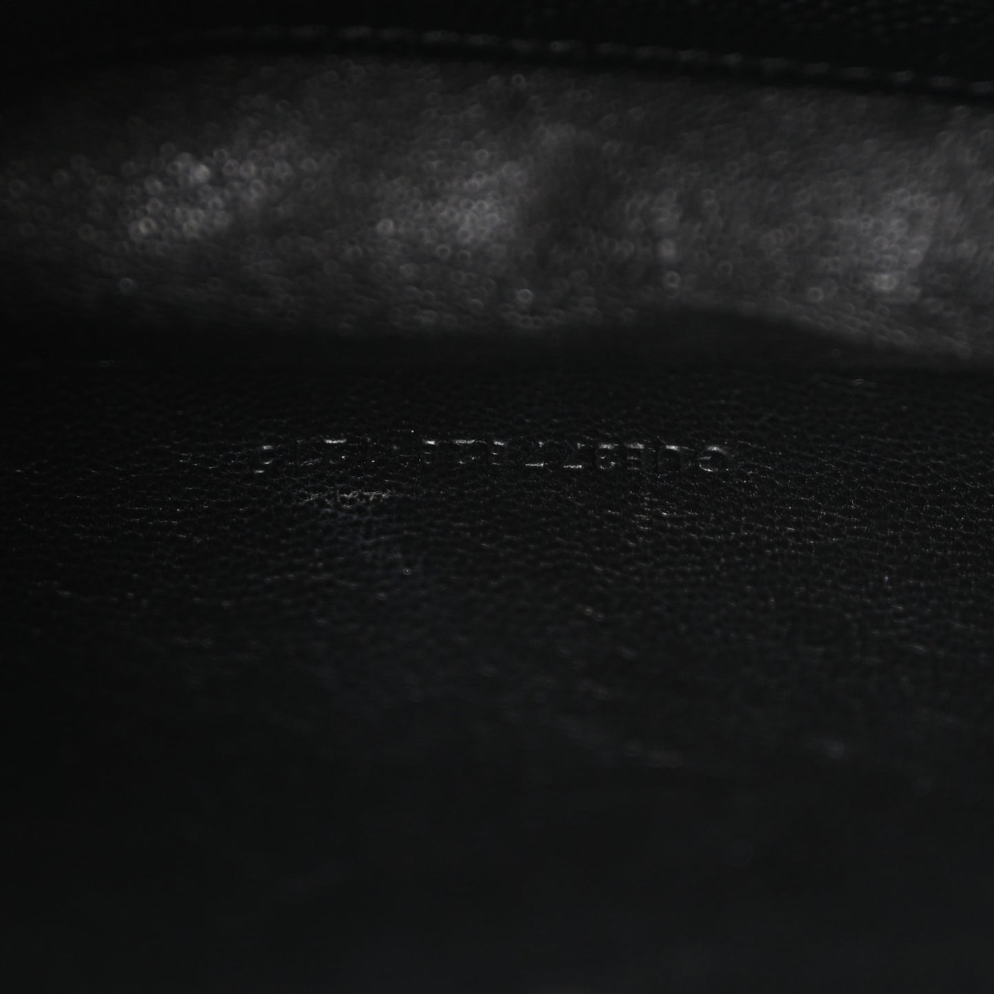Grain De Poudre Matelasse Chevron Monogram Chain Wallet Black