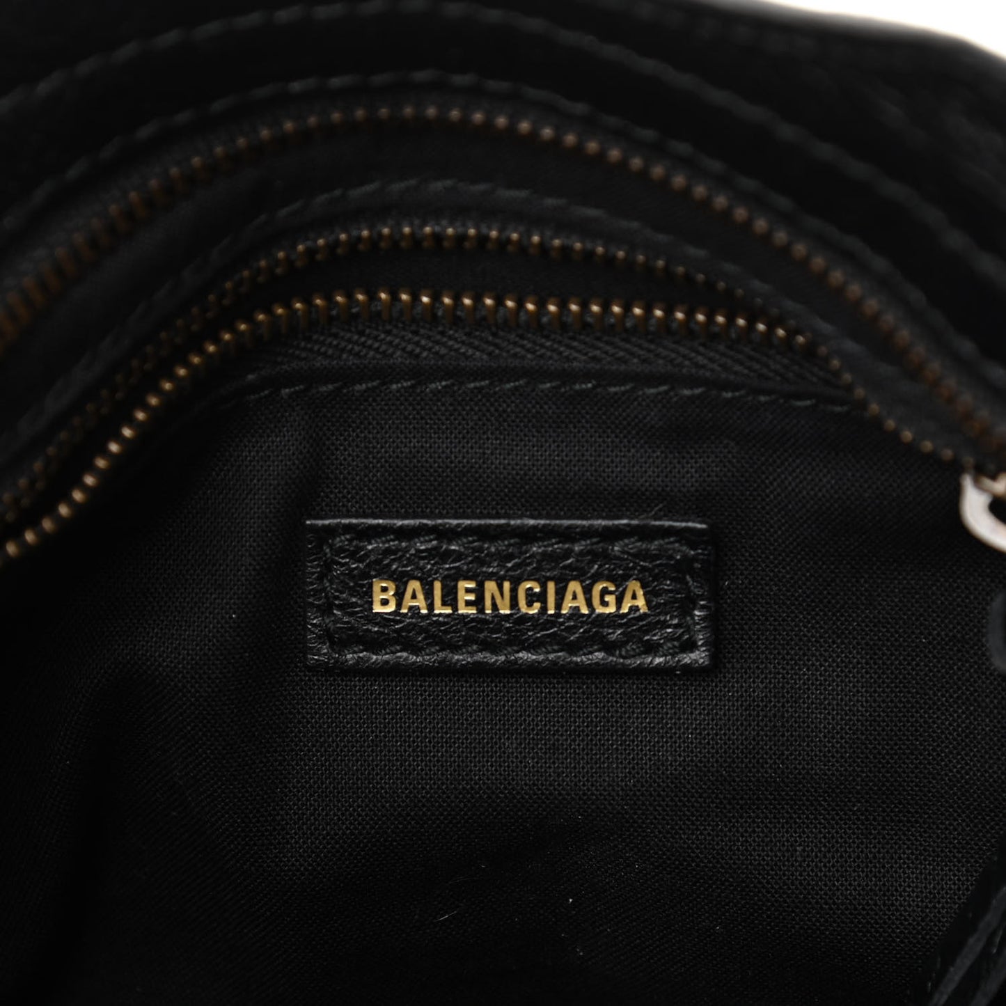 Agneau Arena Graffiti All Over Classic Hardware Mini City Black Multicolor