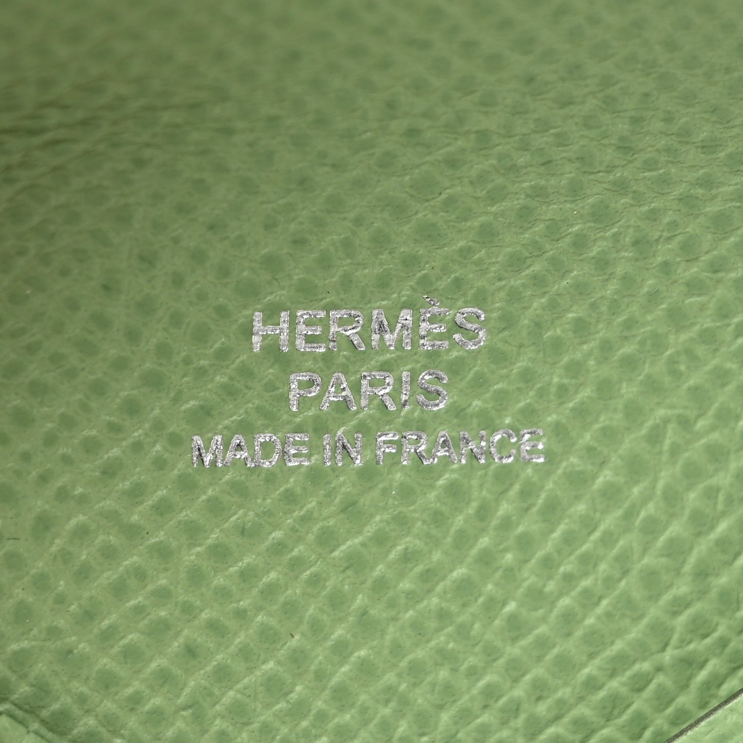 Epsom Calvi Card Case Vert Criquet