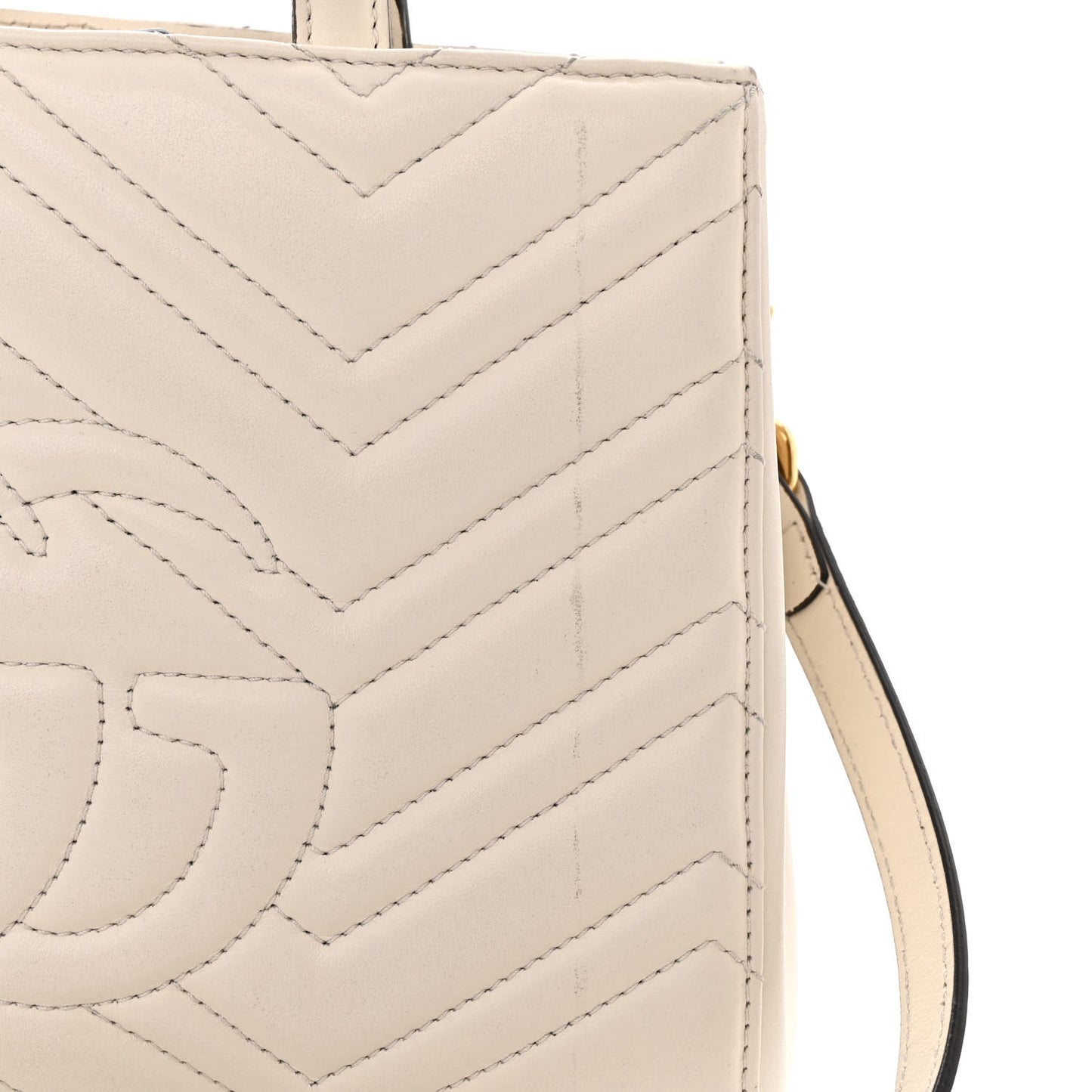 Calfskin Matelasse Small GG Marmont Tote White