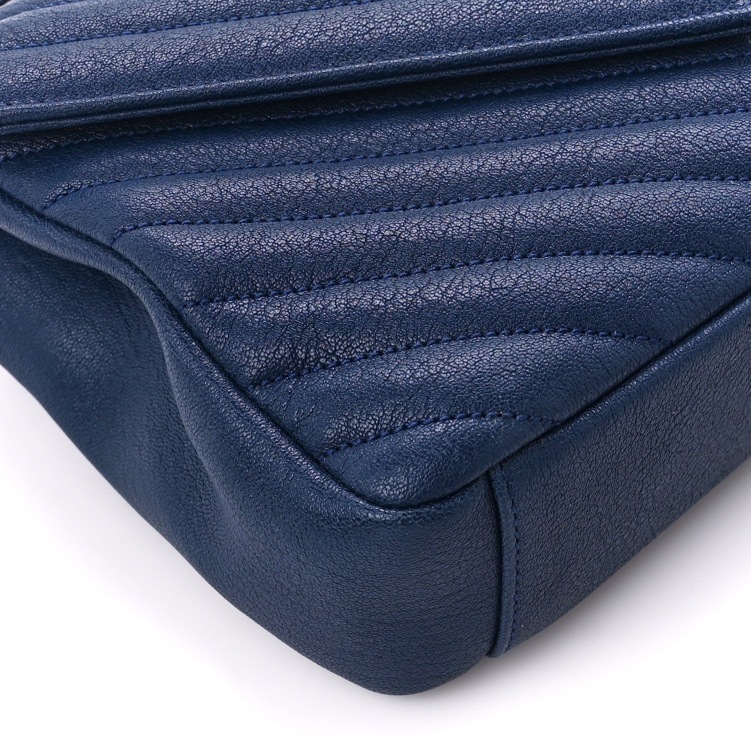 Saint Laurent Sheepskin Matelasse Chevron Monogram Medium College Bag Blue Charron 11 of 12
