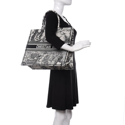 Christian Dior Canvas Embroidered Toile De Jouy Book Tote White Black 2 of 9