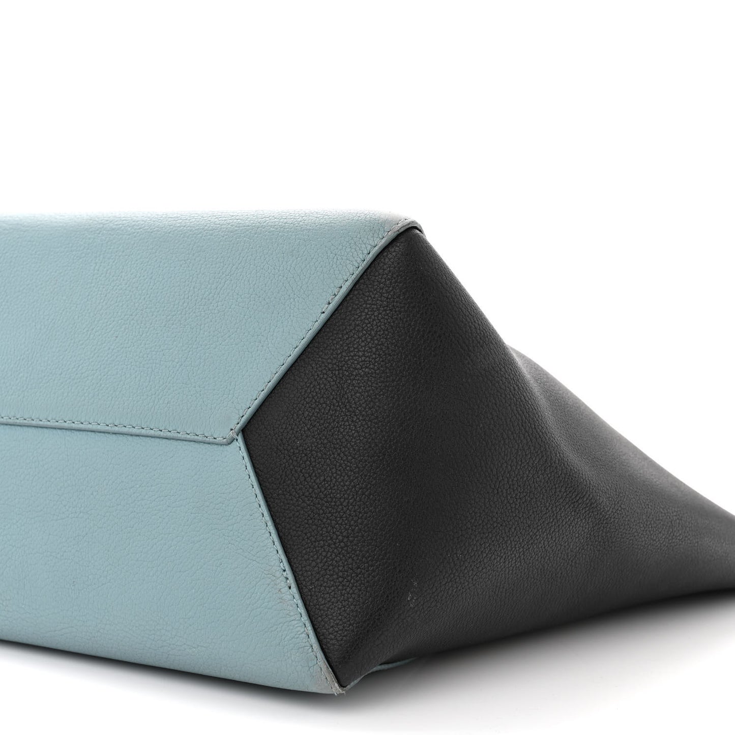 Calfskin Lockme Cabas Sky Black