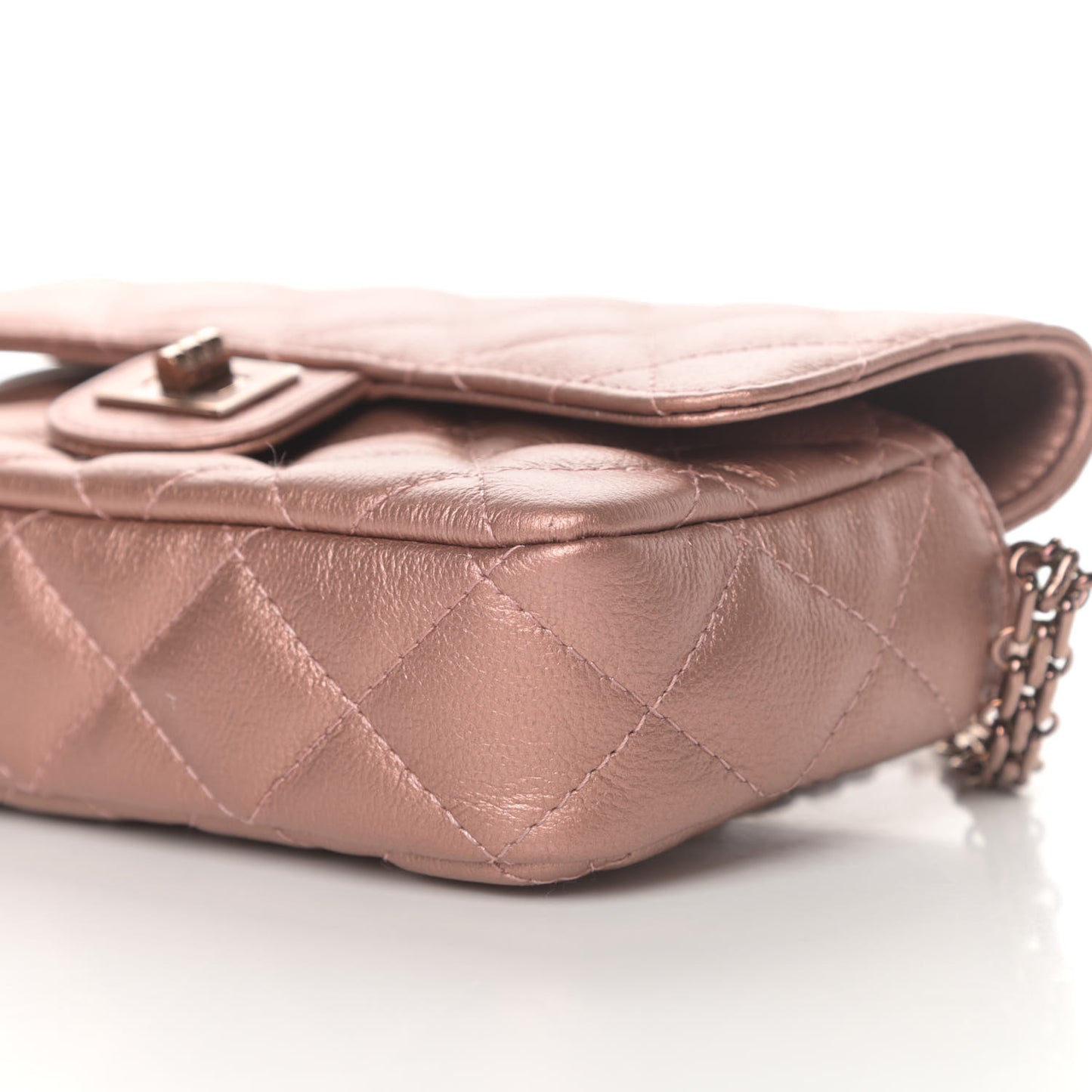 Metallic Grained Calfskin Quilted 2.55 Reissue Phone Holder With Chain Copper