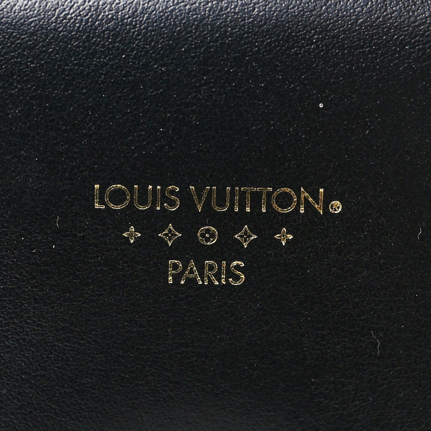 Louis Vuitton Smooth Calfskin LV Pont 9 Black 8 of 14