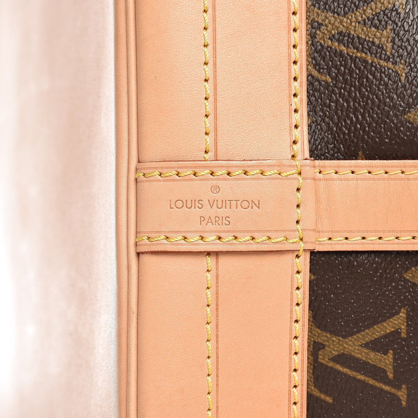 Monogram Noe
