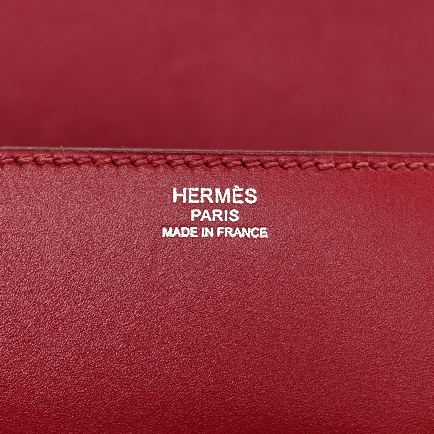 Tadelakt Egee Clutch Rouge Vif