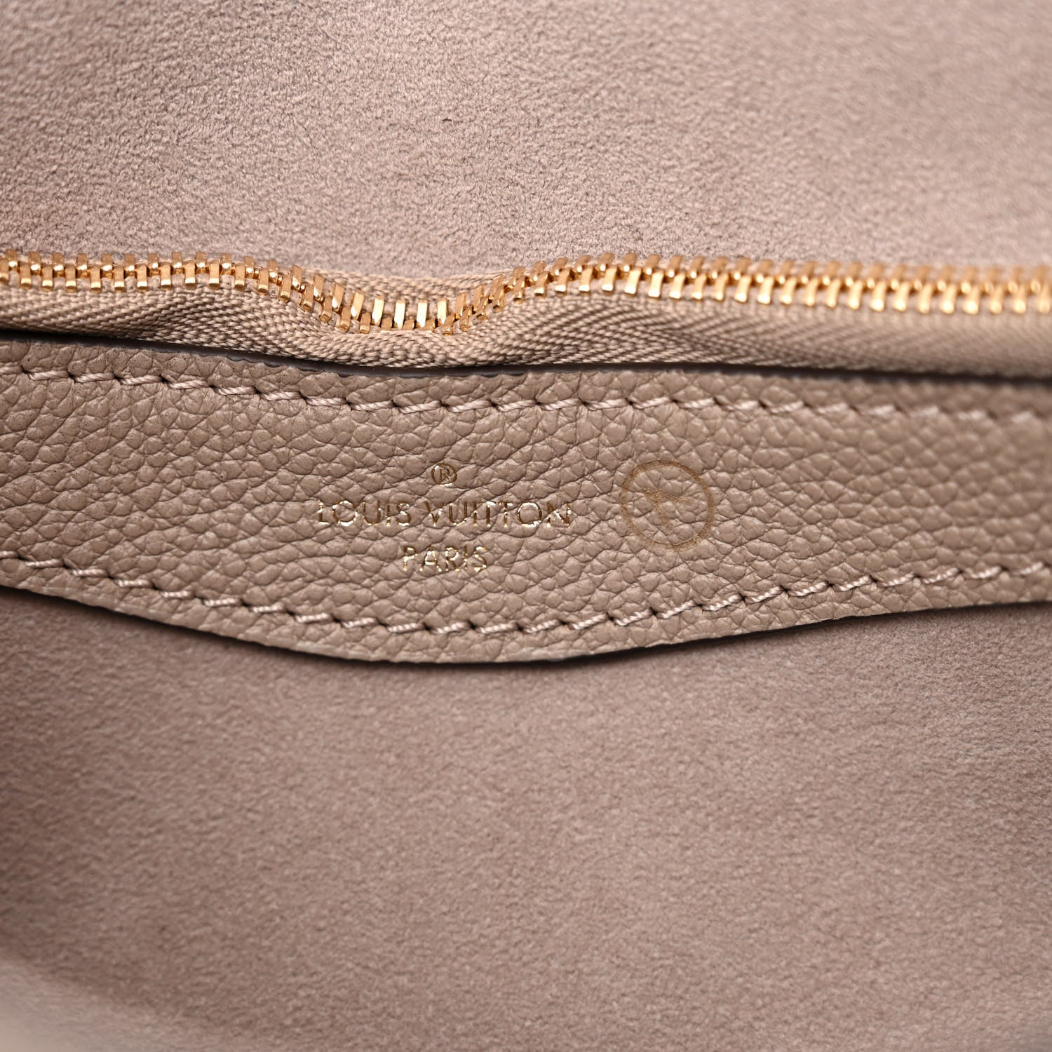 Louis Vuitton Empreinte Giant Monogram Diane Tourterelle Creme 6 of 9