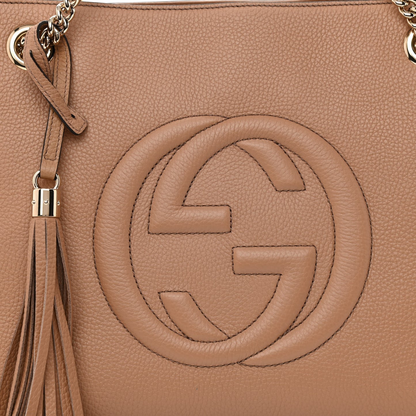Pebbled Calfskin Medium Soho Chain Shoulder Bag Camelia