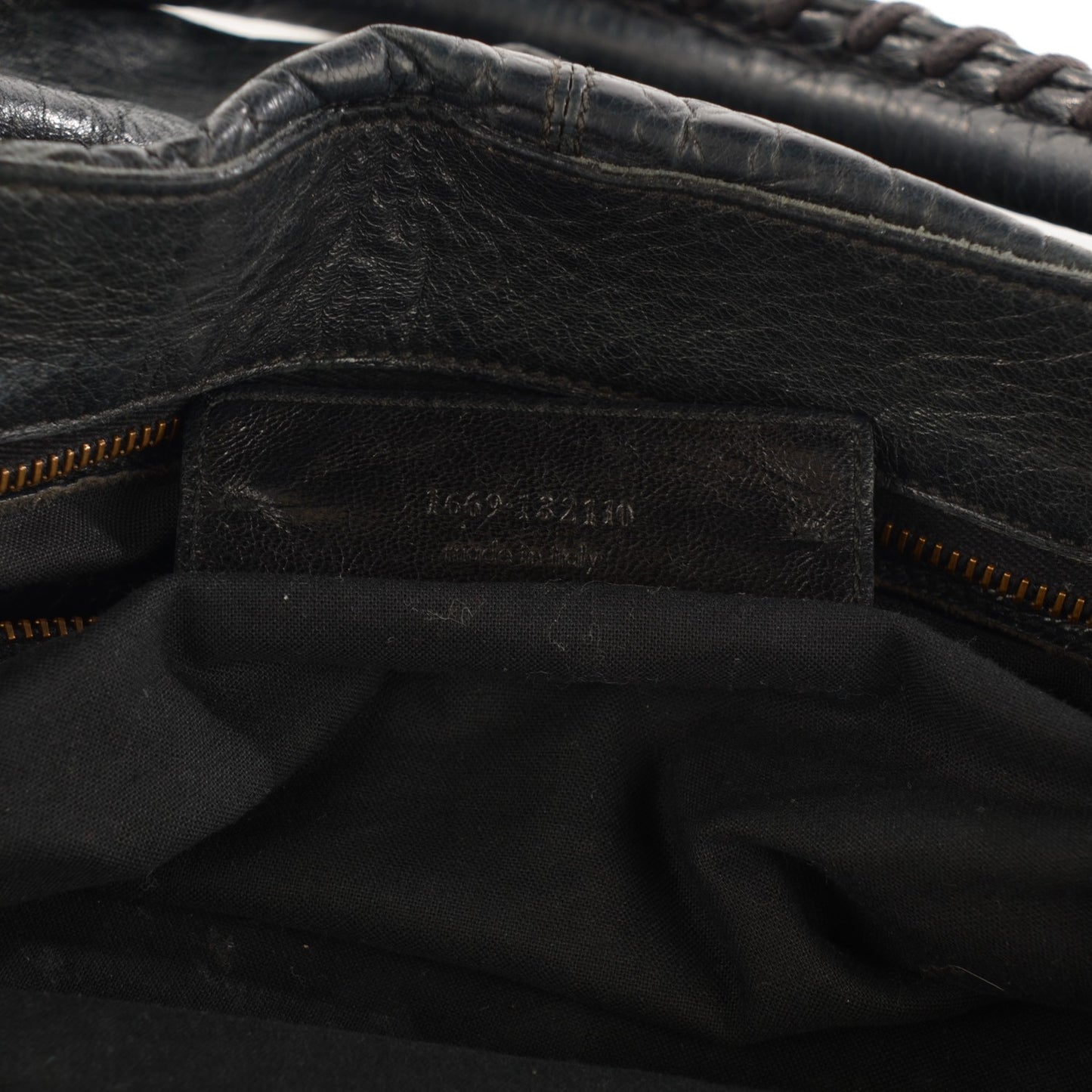 Agneau Classic Hardware Work Black