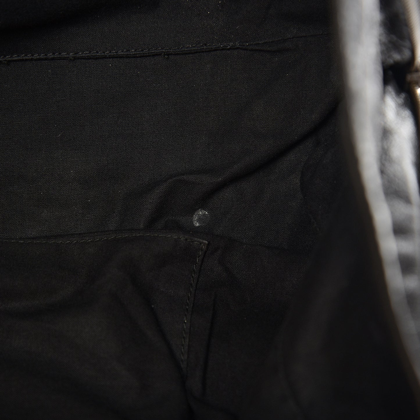 Agneau Classic Hardware Polly Black