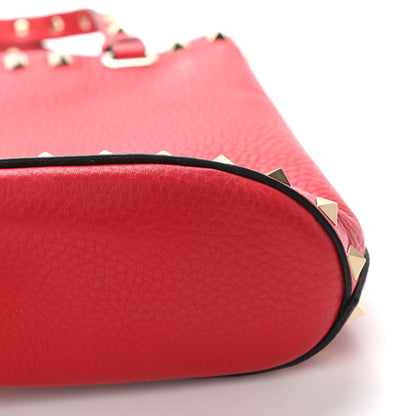 Valentino Garavani Pebbled Calfskin Rockstud Bucket Bag Red 10 of 10