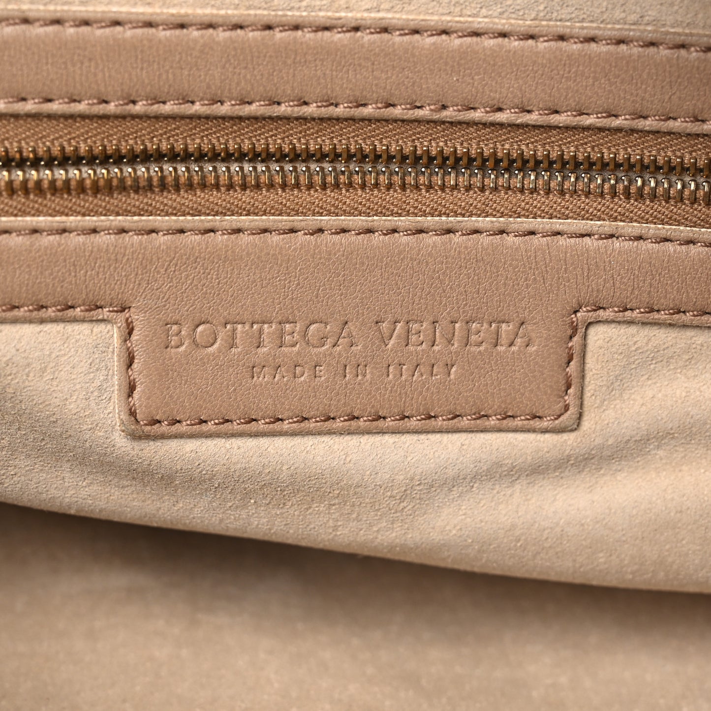 Nappa Intrecciato Large Veneta Hobo Camel