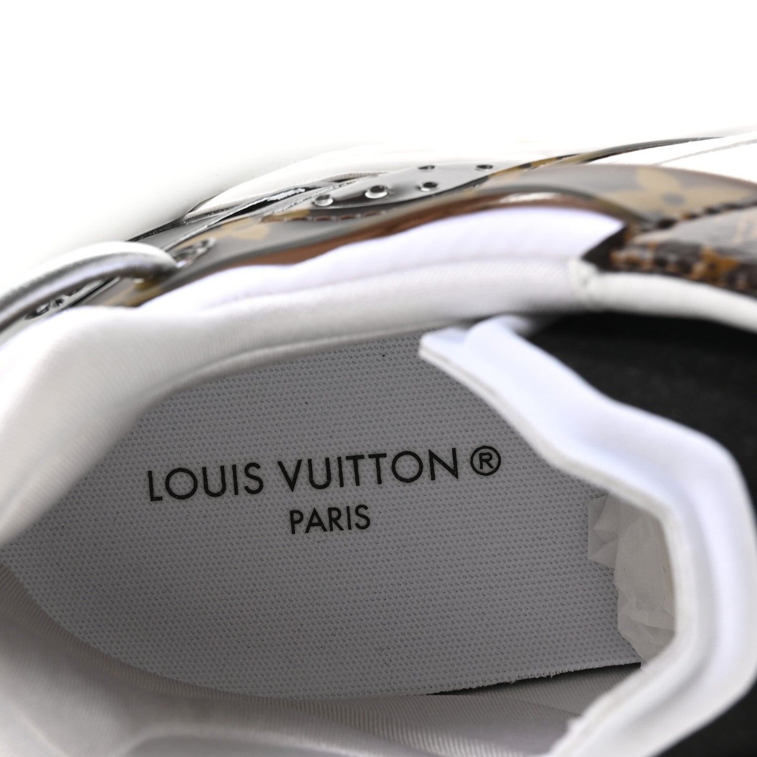 Louis Vuitton Monogram Calfskin Run 55 Sneakers 40 White 8 of 9