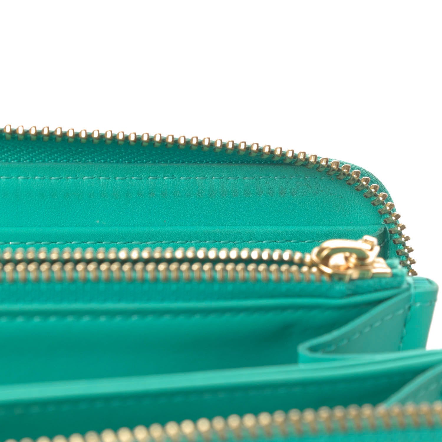 Louis Vuitton Vernis Zippy Wallet Blue Lagon 16 of 17