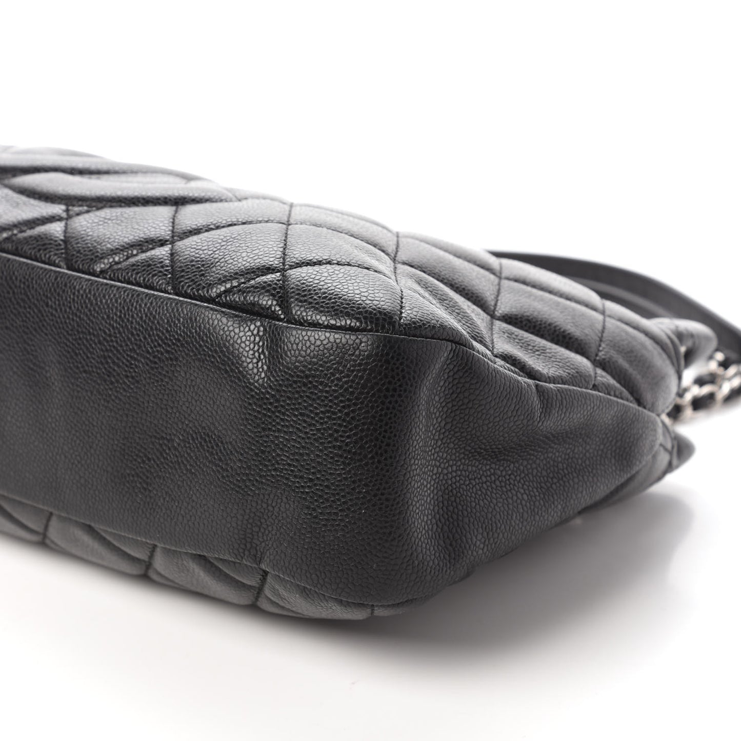 Caviar Quilted Timeless CC Soft Tote Black