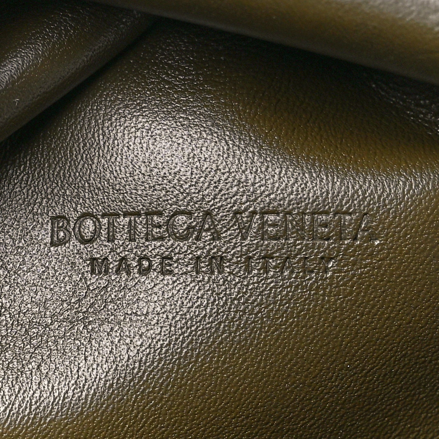 Butter Calfskin The Mini Pouch Kaki Fondente