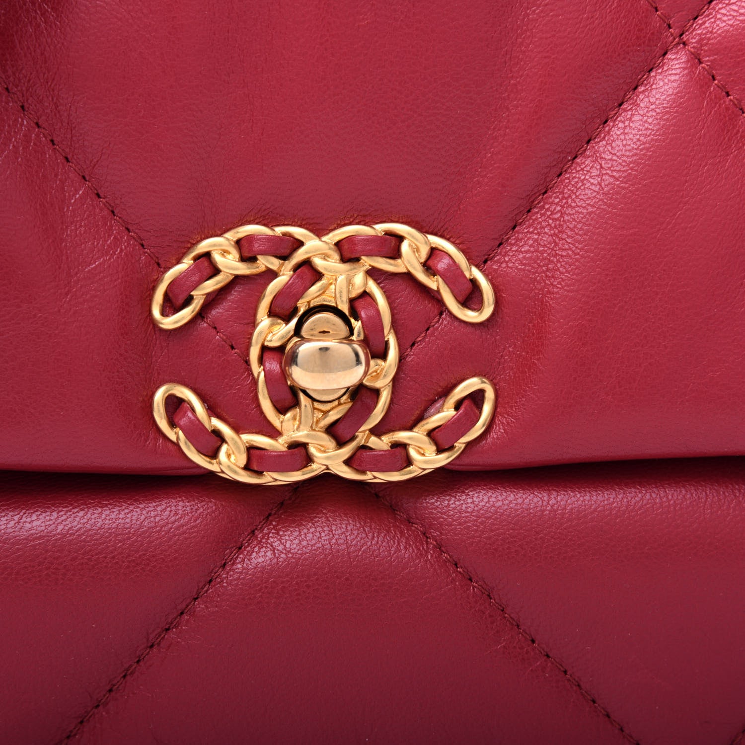 Chanel Goatskin Quilted Medium Chanel 19 Flap Red 10 of 11