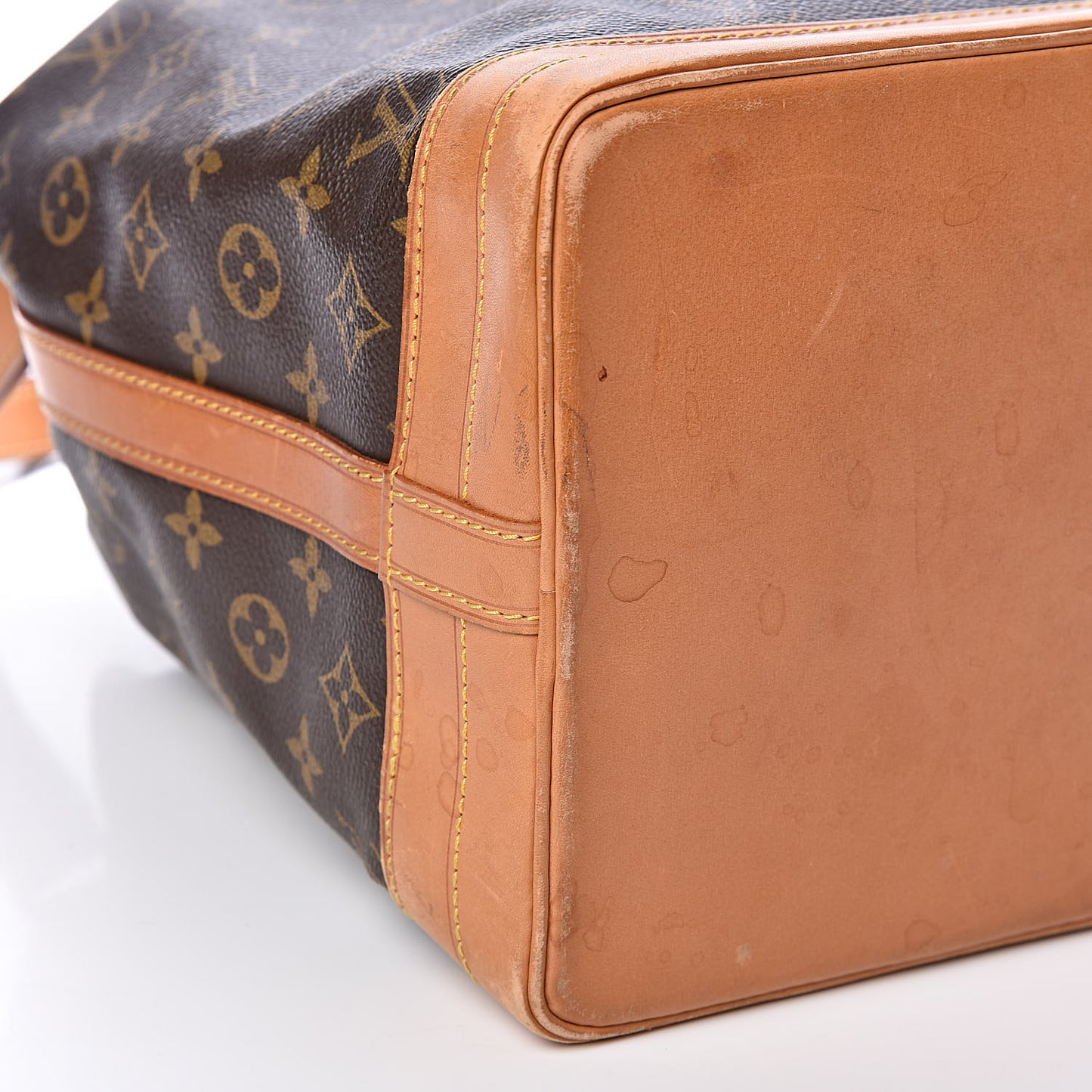 Monogram Noe