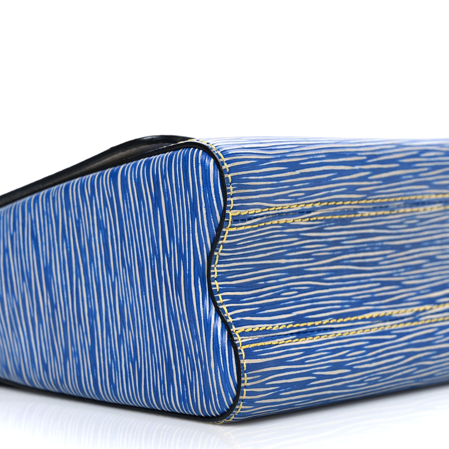 Epi Twist Shoulder Bag MM Denim Light