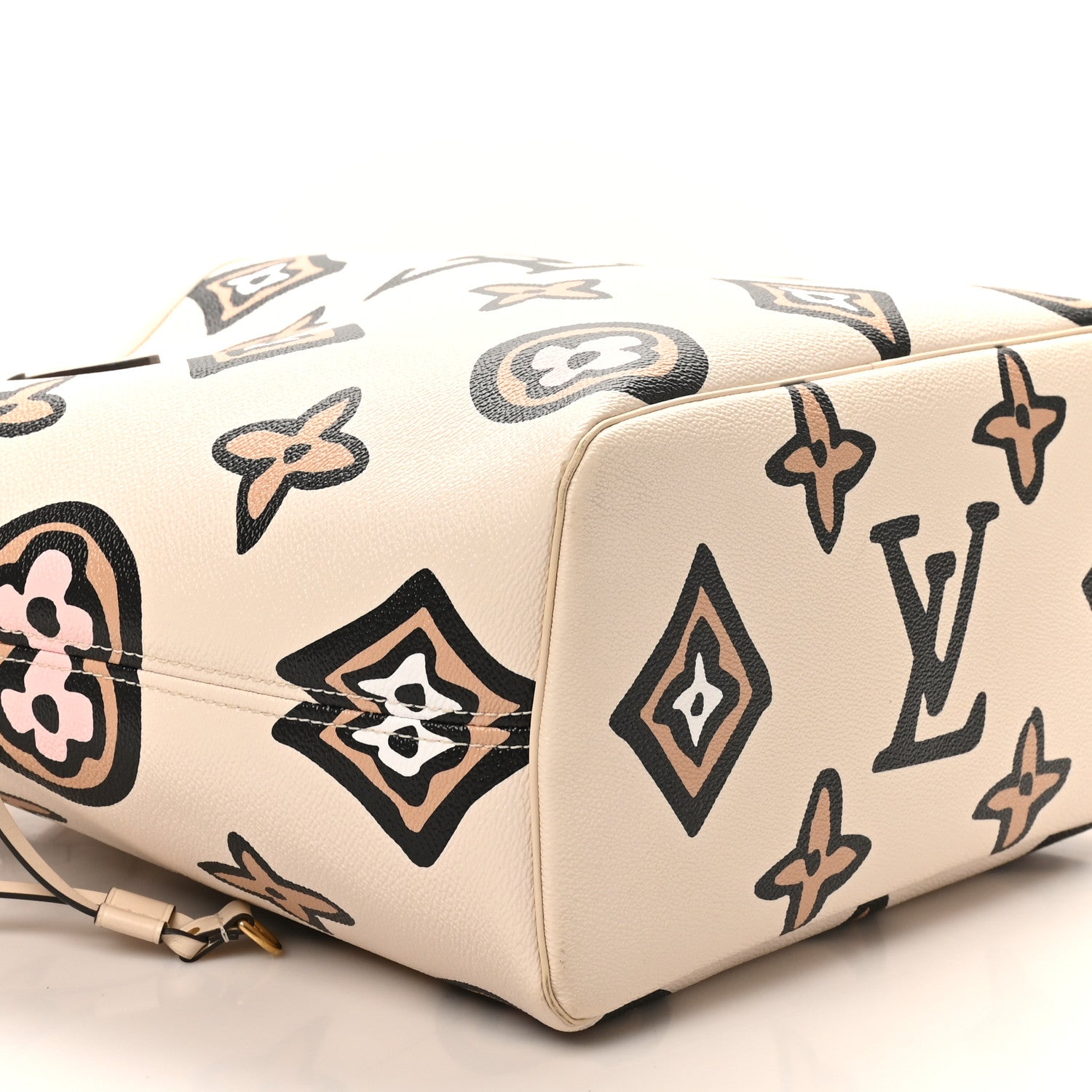 Louis Vuitton Monogram Giant Wild at Heart Neverfull MM Creme 8 of 9