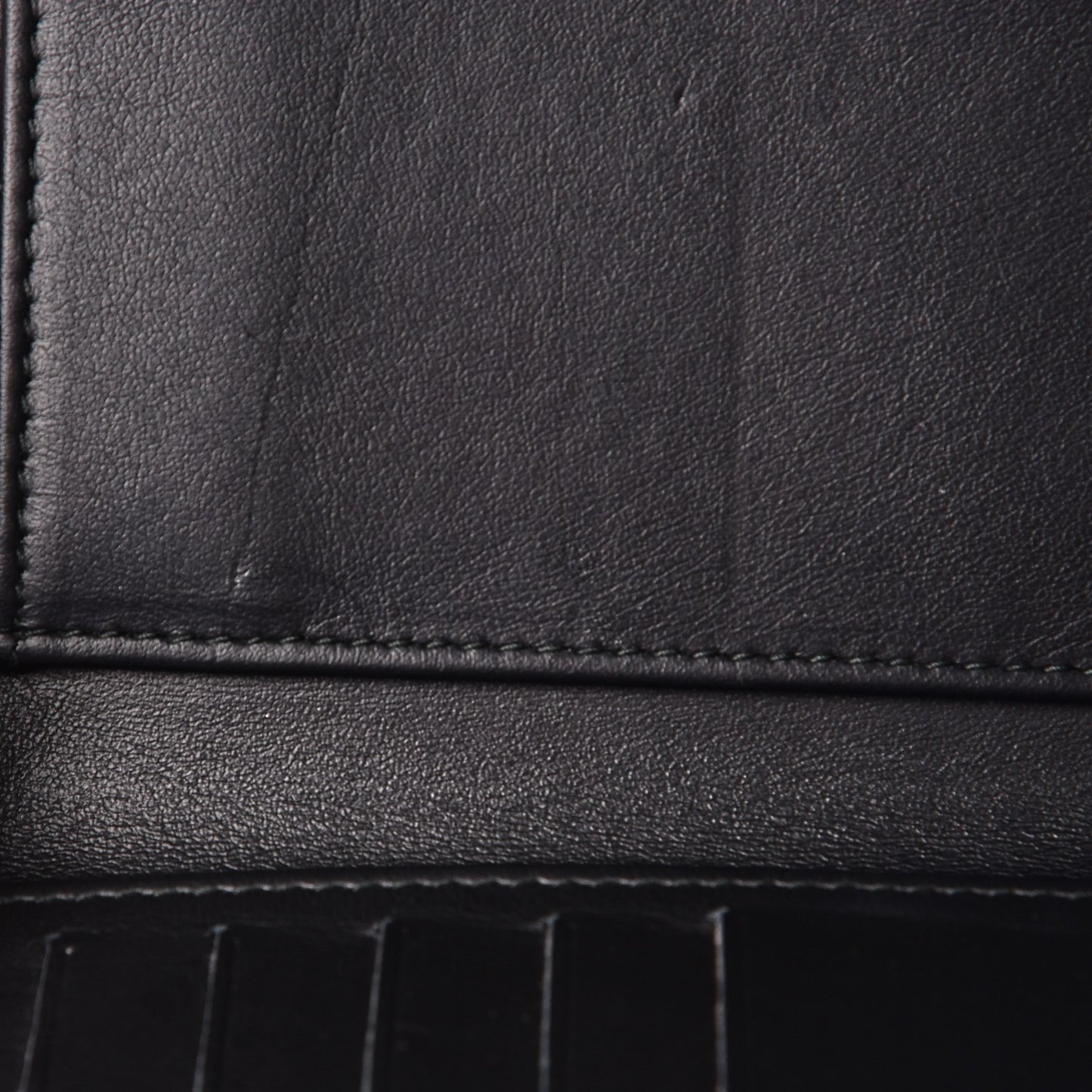 Caviar Chevron Quilted Small Boy Flap Wallet Black