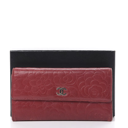 Chanel Lambskin Camellia Embossed Flap Wallet Red 17 of 17