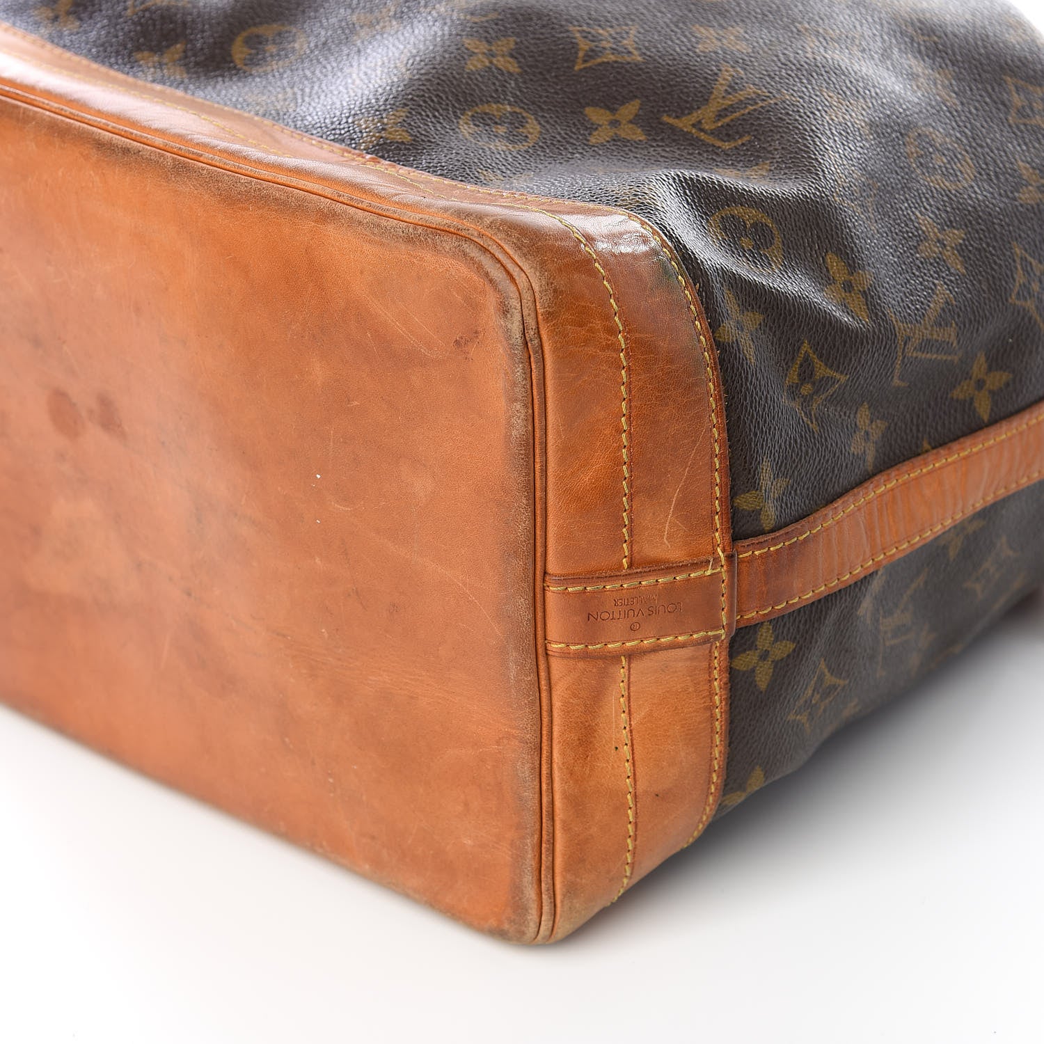 Louis Vuitton Monogram Noe 8 of 10