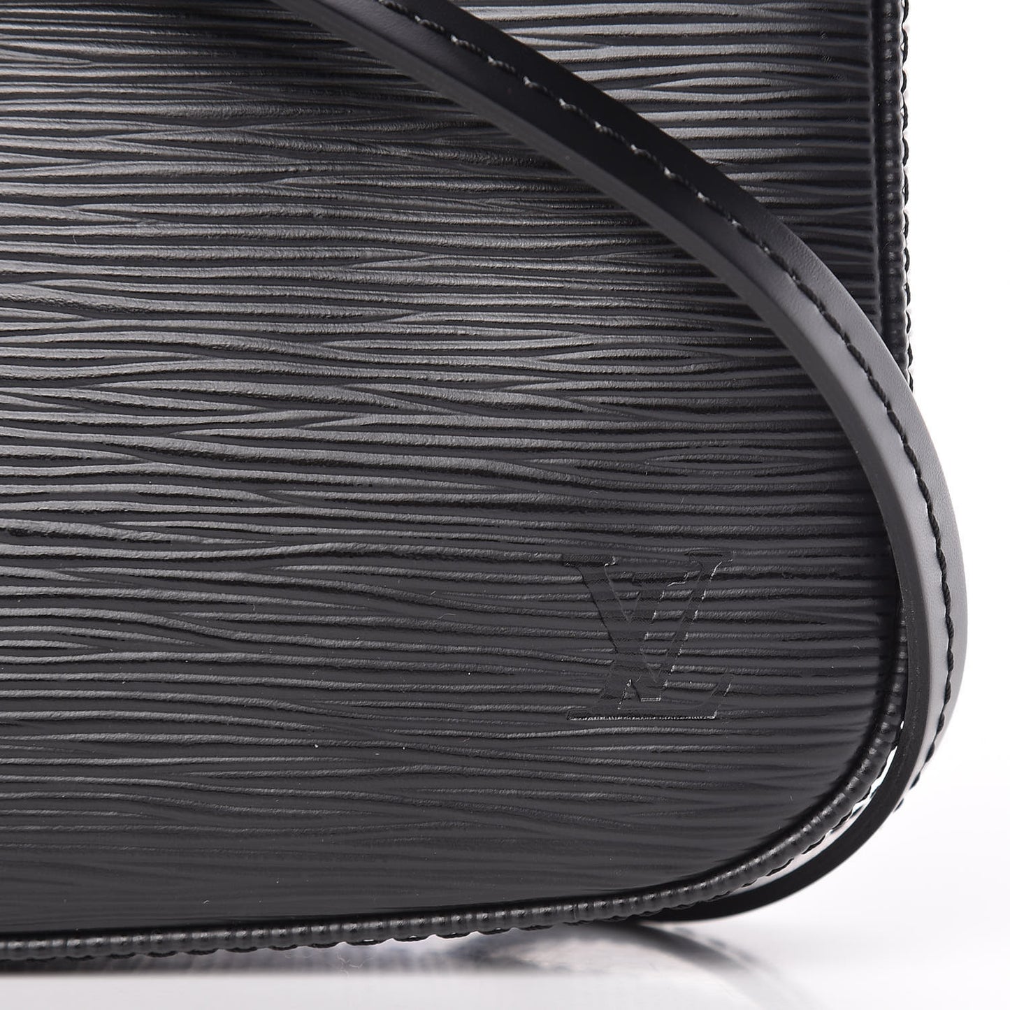 Epi Pochette Accessories NM Black